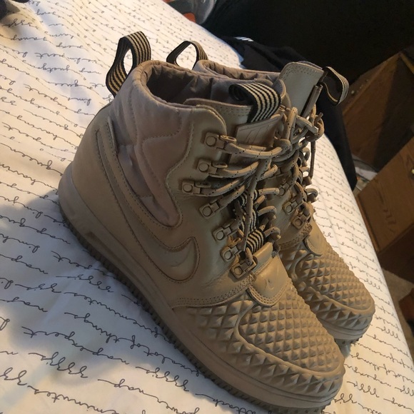 nike air force boots